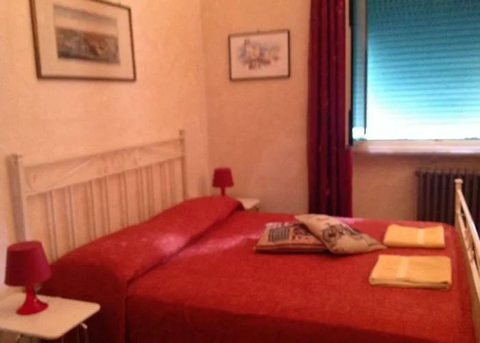 Domus Maximi Bed & Breakfast 2*